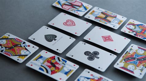 The Best Custom Playing Cards .